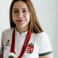 Hajmási Éva